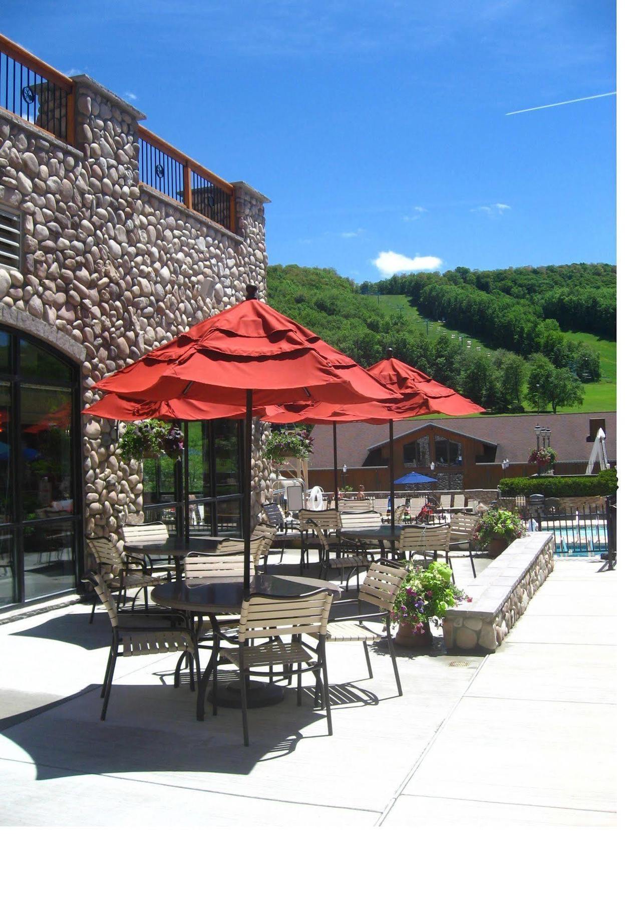 Hotel The Tamarack à Ellicottville Extérieur photo